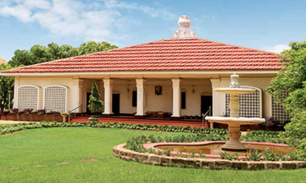 Yogananda Trails